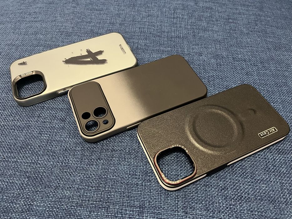 Чохли на Айфон 13