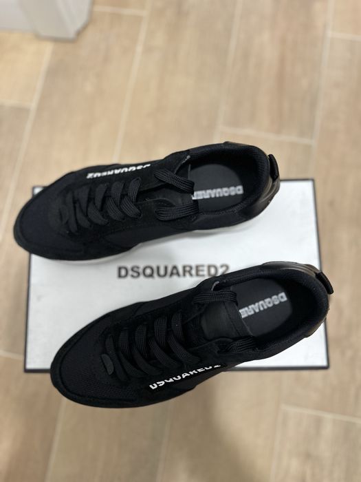 Sapatilhas Dsquared2 New Runner Pretas