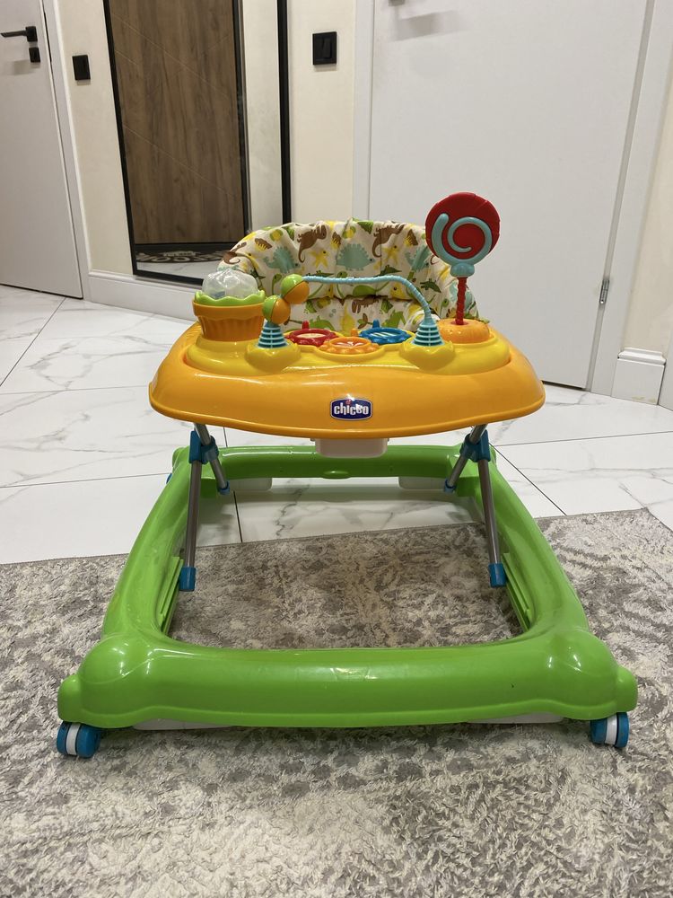 Іграшка ходунки Chicco: 1 500 грн. - Іграшки каталки Вінниця на Olx