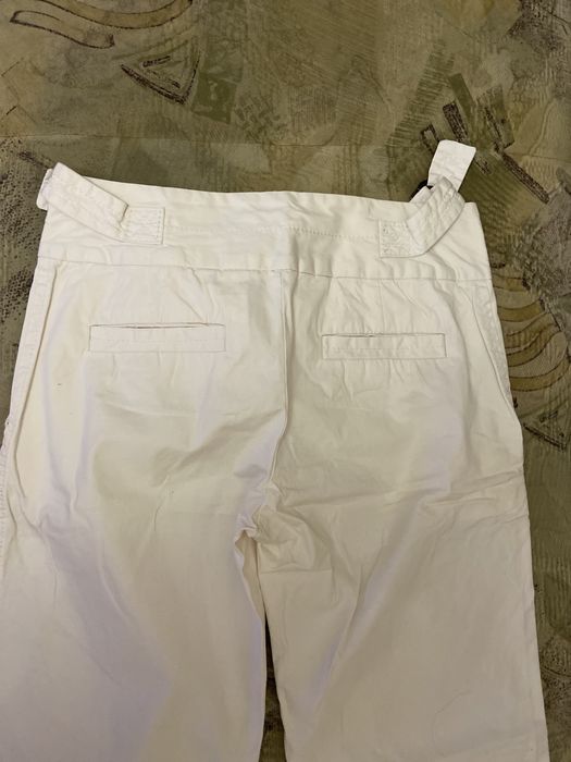 Белые шикарные летние брюки клеш фирмы Zara