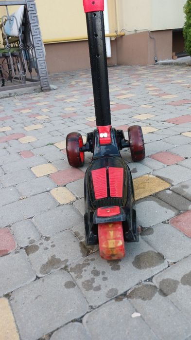 Самокат 3-х колісний