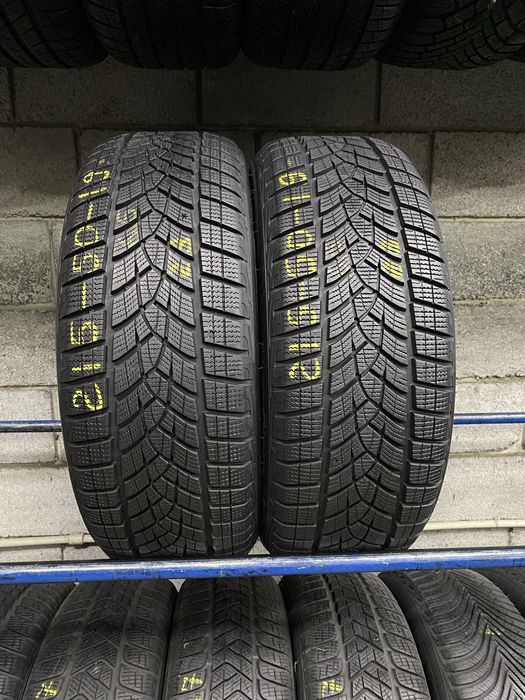 Зимові шини 215/50 R19 (93T) GOOD YEAR