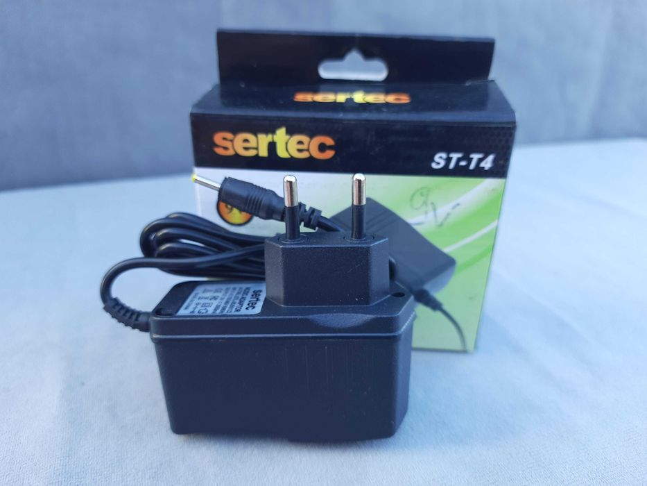 Адаптер Sertec ST-T4/9V*2000mA (18 Ватт) на планшеты