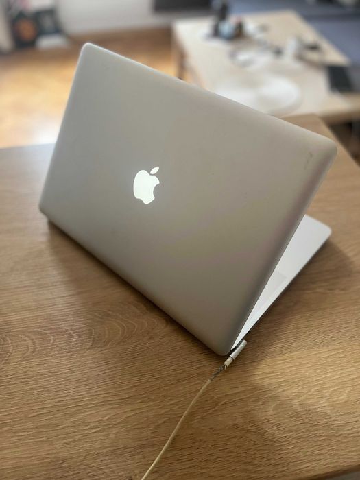 MacBook Pro 15 i7 | 8 RAM | SSD | NVIDIA GT 650M | Kultowy Mid-2012
