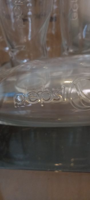 Caixa de copos pepsi