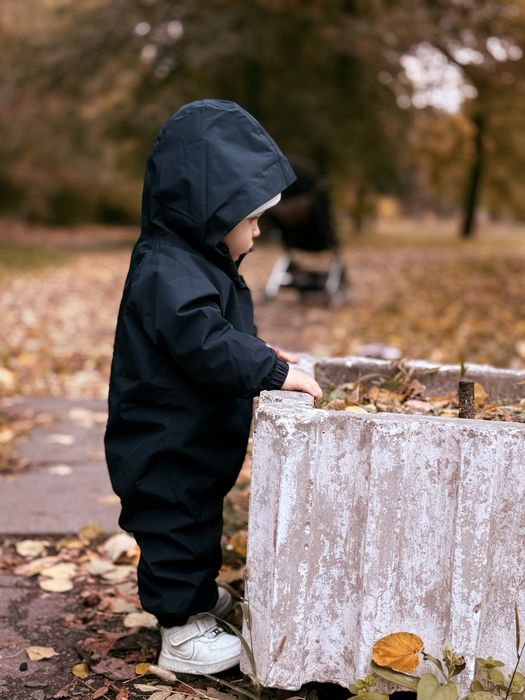 Продам комбез next