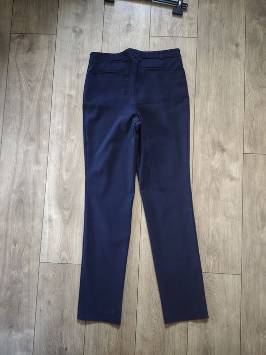 Spodnie Ezuri r.36 niwe