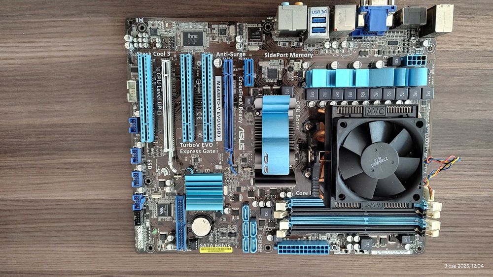 ASUS M4A88TD + Phenom II X4 + chlodzenie + maskownica + sledz 2x USB