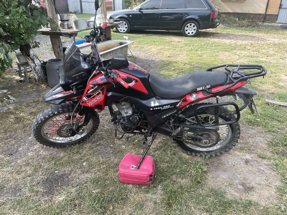 Продам Shineray x-trail 250