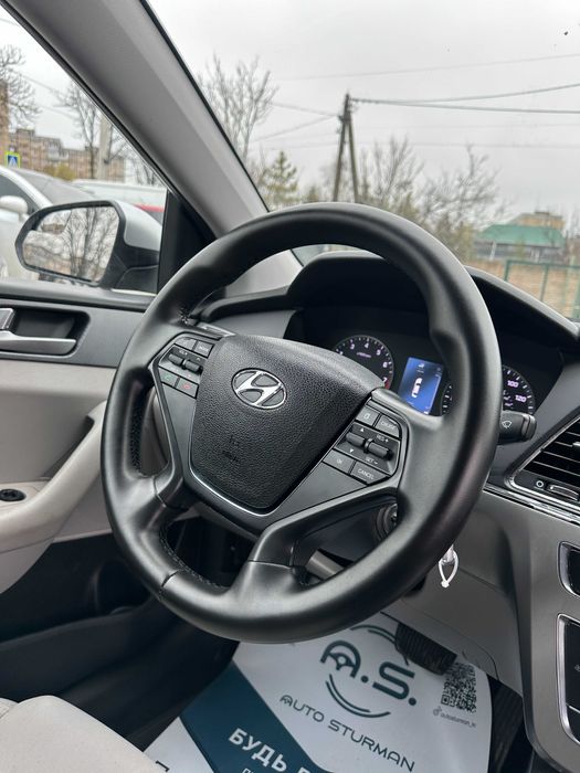 Продам Hyundai Sonata 2016 рік можлива розстрочка,кредит,обмін!