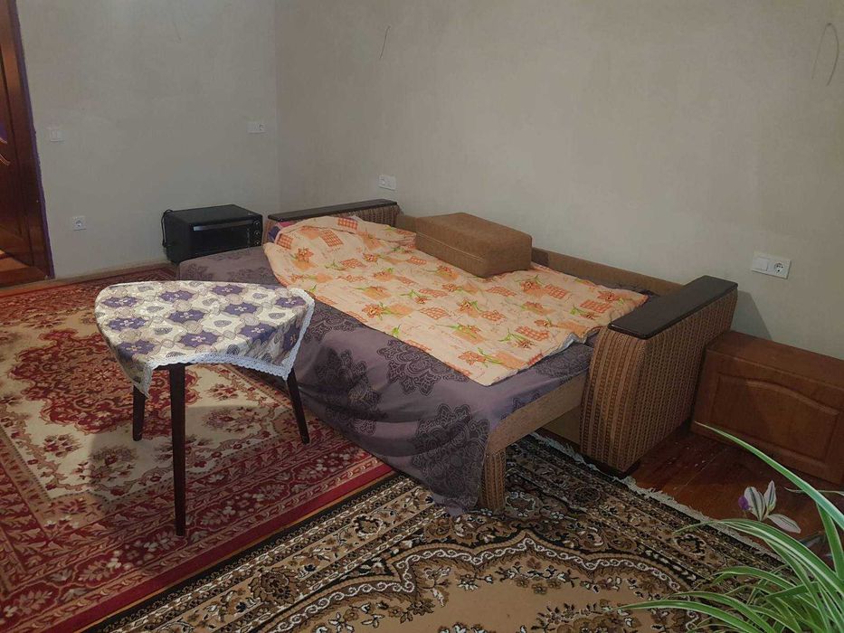 кімната у 4-х кімнатному будинку, м. Кам'янка-Бузька