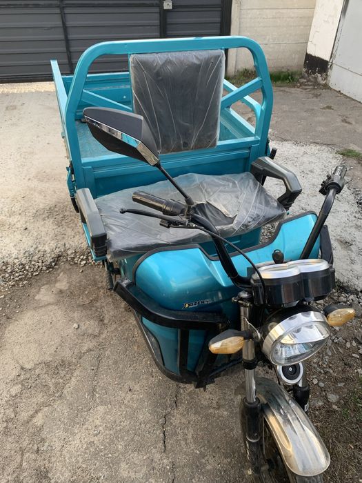 Продам Електро Трицикл Dozer model 1.  800w