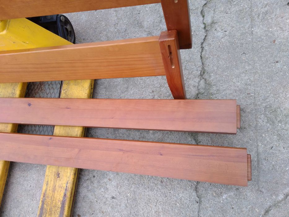 Cama de casal + estrado