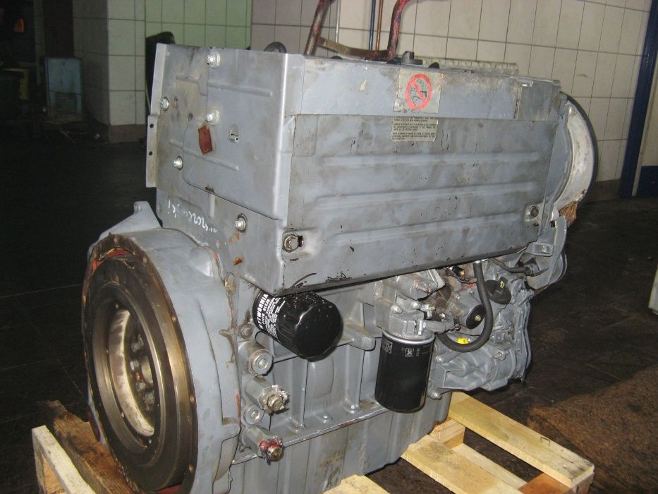 Silnik Deutz F3L1011 F3M2011 F4L1011 F4L1011F F4L912 F4L913 F4M20