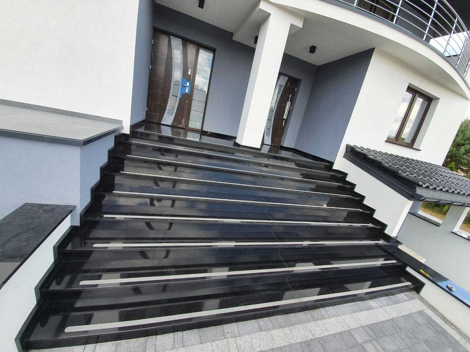 Kamieniarstwo, blaty granitowe, schody z kamienia,parapety,