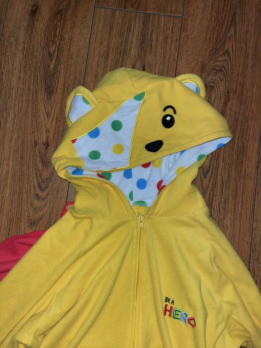 Kostium karnawalowy miś hero r.XL