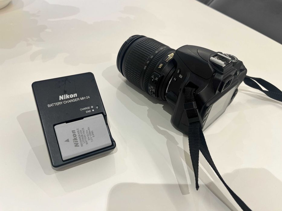 MÁQUINA FOTOGRÁFICA NIKON D3400 + Objetiva 18-105mm