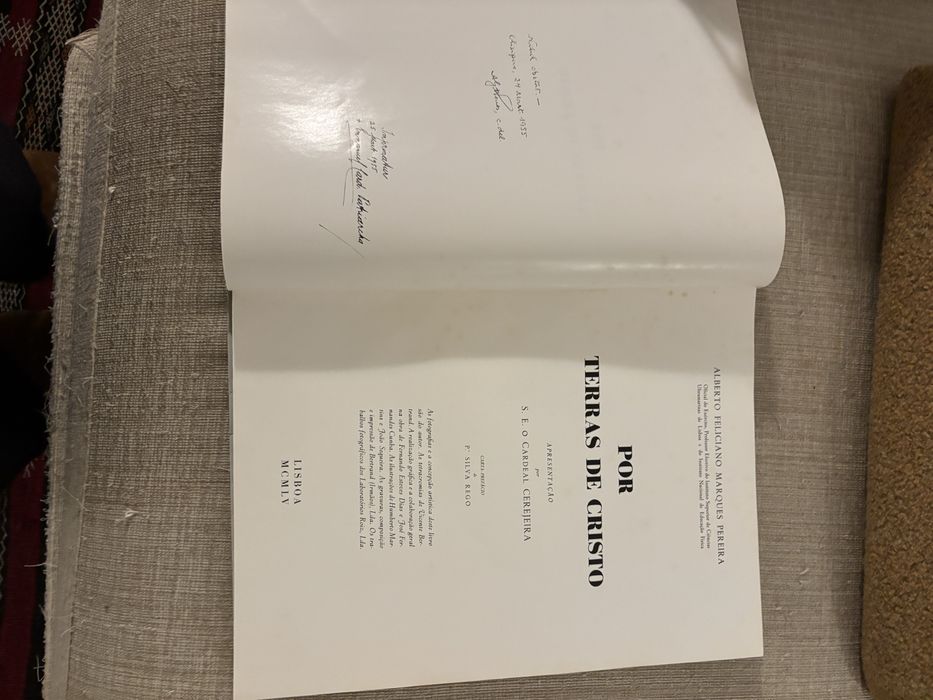 Livro Por Terras de Cristo