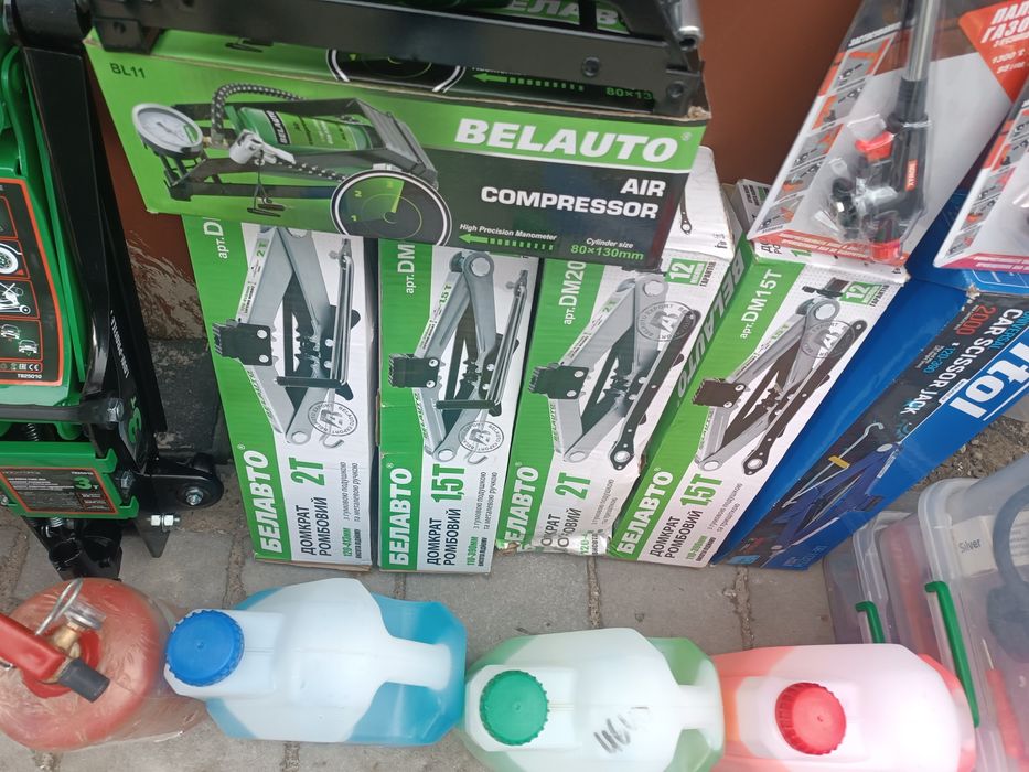 Механічний домкрат (ромб) ;2 Тон фірми Белавто