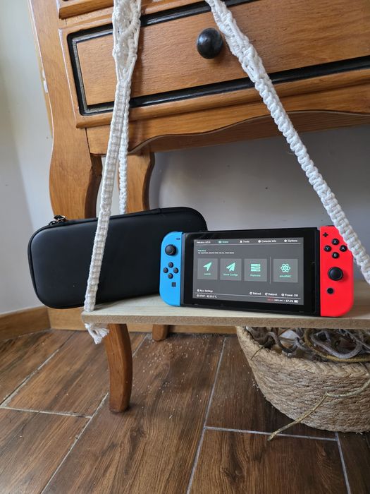 Nintendo Switch V2