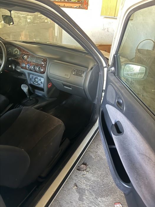 Ford Escort 1.6 Automat 1997 – 2D – 110 tys. km – Garażowany – Do uruchomienia, laweta