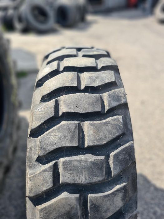 Opona 12.5r20 używana 335/80r20 przemysłowa DUNLOP SP PG7