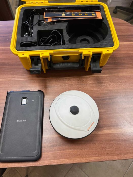 GPS Unicontrol ,Trimble ,Leica, Tyczka geodezyjna ICG60