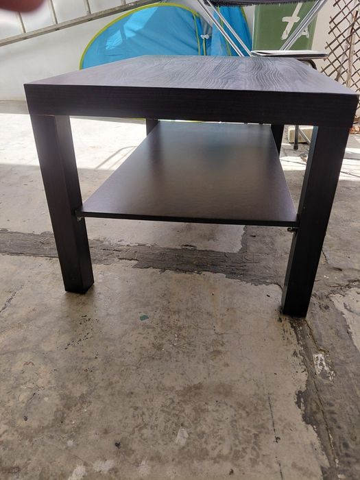 Mesa de sala preta