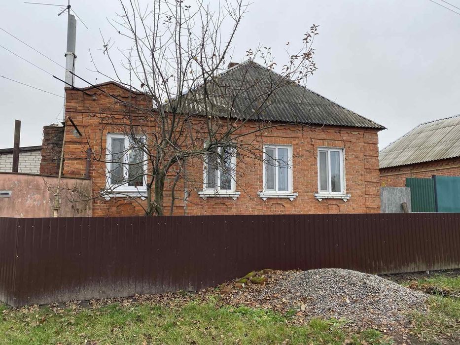 Сдам будинок. Село Стецьківка. 7 кілометрів від м. Суми. Договірна.