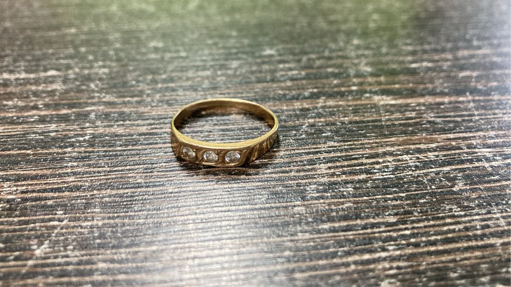 Zloty pierścionek pr 585 gr 2.63 roz 13