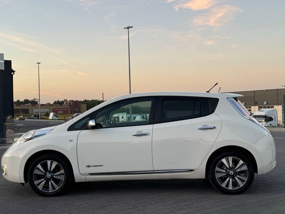 Nissan Leaf 2014 VIN SJNFAAZE0U6008840 фото оголошення 12 з 24