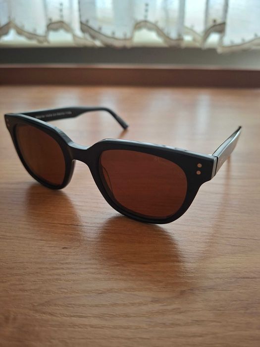 Okulary przeciwsłoneczne marki Massimo dutti