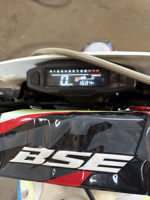 Мотоцикл BSE j3d