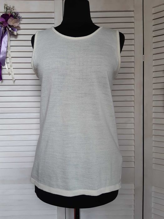 Базовая  майка смесь акрила и мериносовой шерсти james lakeland италия