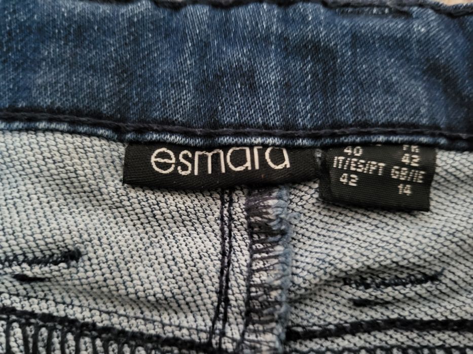 Spódnica   dżinsowa rozm 40 esmara