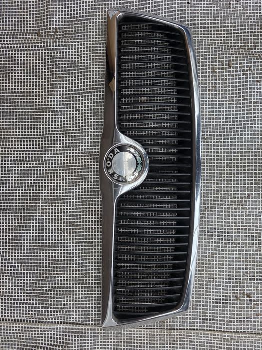 Skoda Octavia 2  II atrapa grill przód 04- przedlift wysyłka oryginał