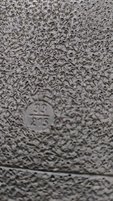 Босоніжки розмір 33, стелька 20 см.