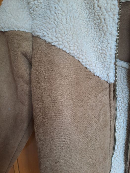 Blusão novo camel 11/12 anos