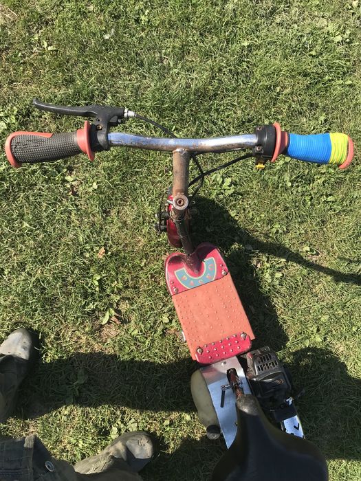 Мотосамокат бензиновий