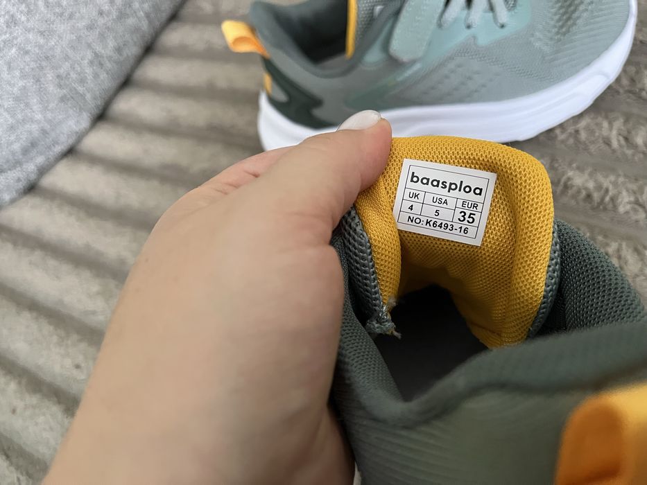 Продам кросівки для хлопчика