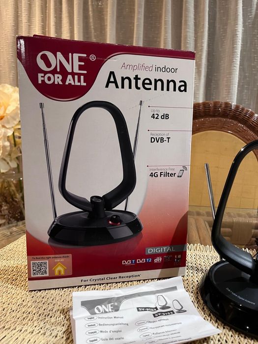 Antena interior amplificada para TDT