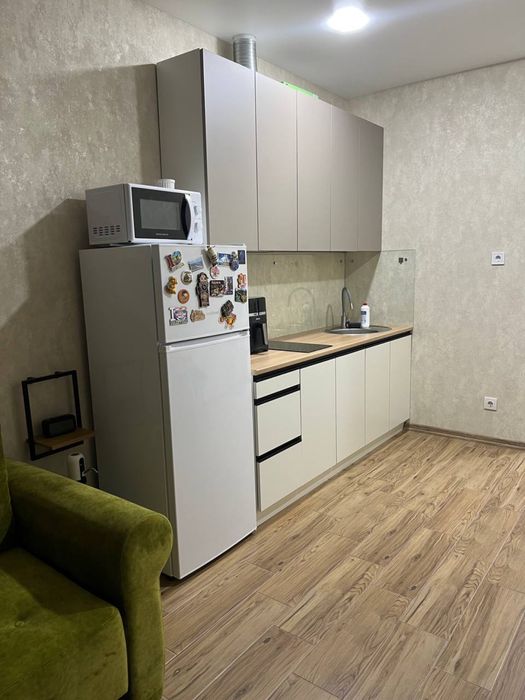 Смарт-квартира з ремонтом та меблями