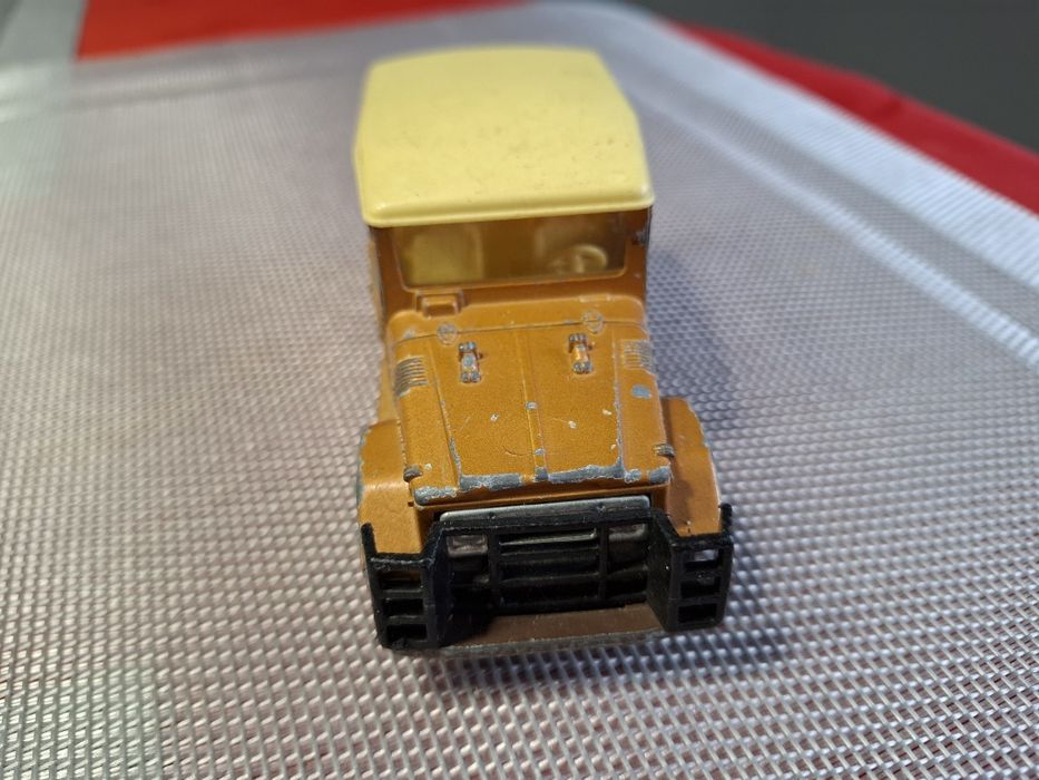 Majorette Toyota skala 1:36