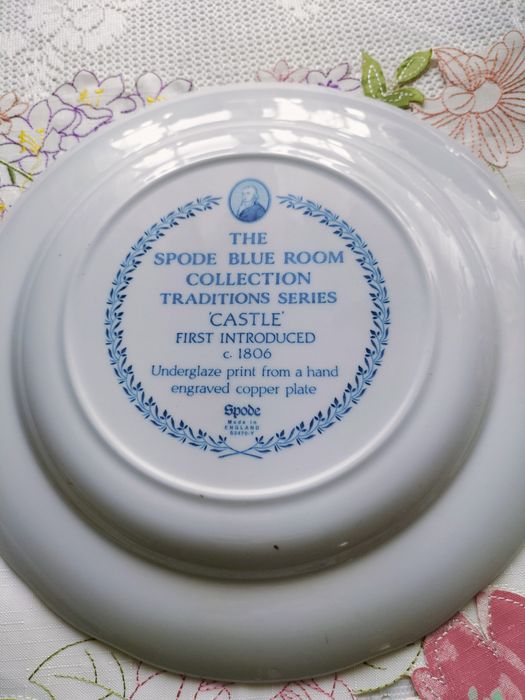 Talerz biało-niebieski- Spode