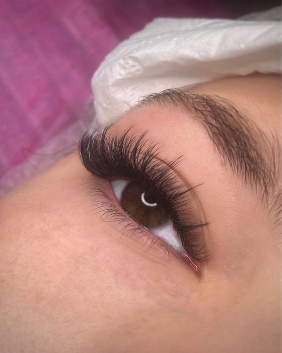 Наращивание ресниц