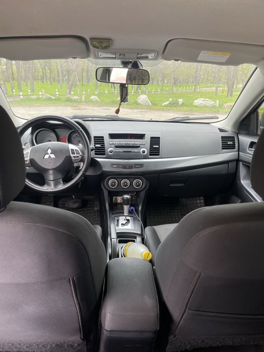 Митсубиси лансер х