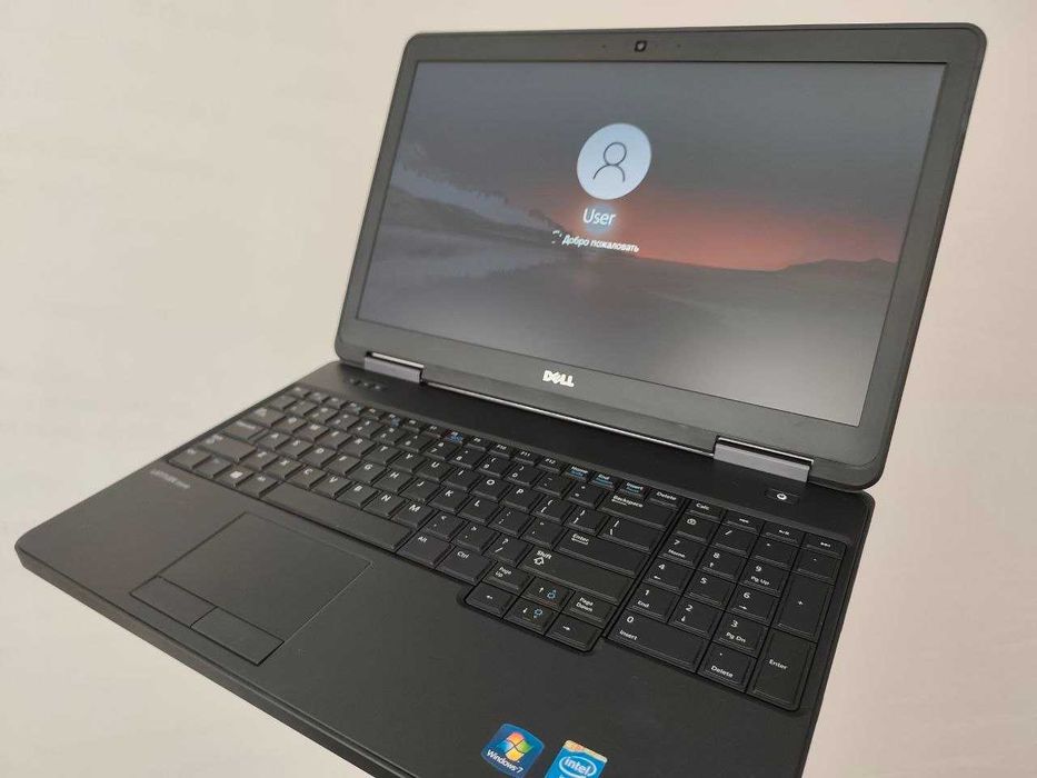 Ноутбук Latitude E5540 - 15.6" HD TN | Core i5 | GeForce 720M 2 gb | 8 gb | SSD 180 gb