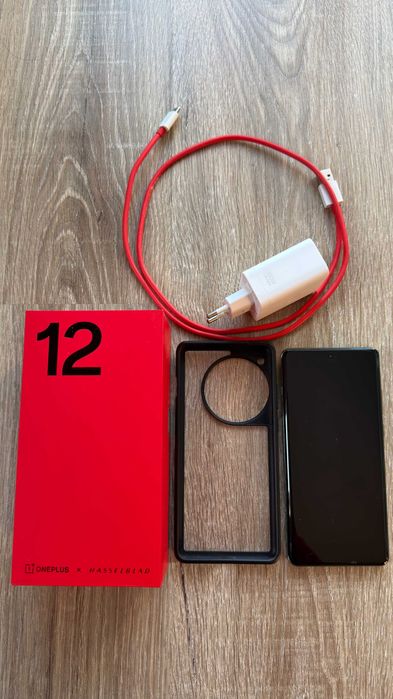 OnePlus 12 512GB/16GB Flowy Emerald idealny