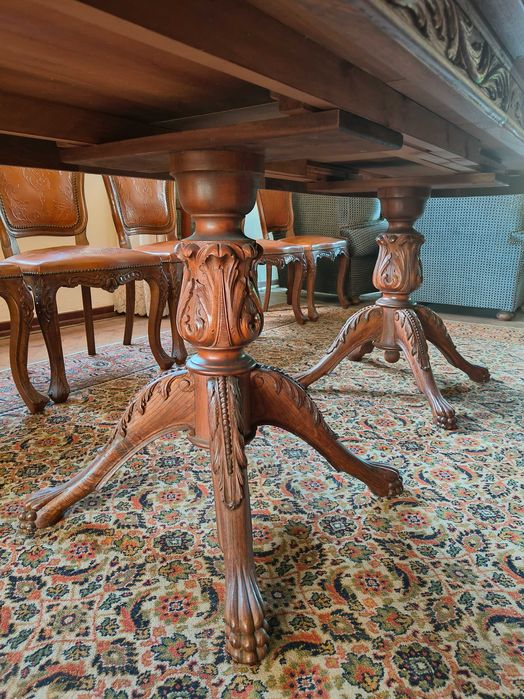 Magnífico Conjunto de Jantar Clássico – Mesa Extensível + 6 Cadeiras em Pele
