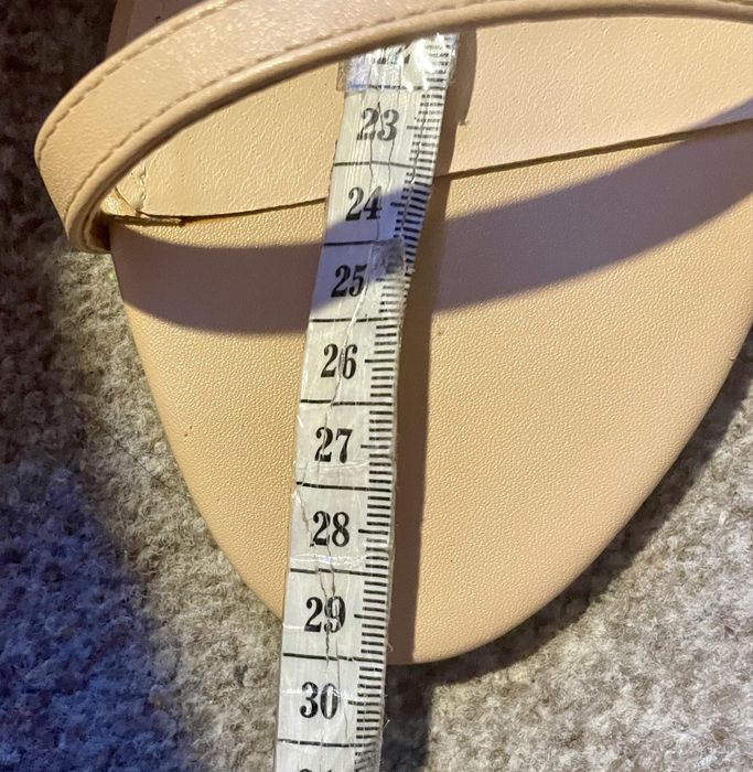 JustFab Sandały US12 44 na stopy 28,5 cm